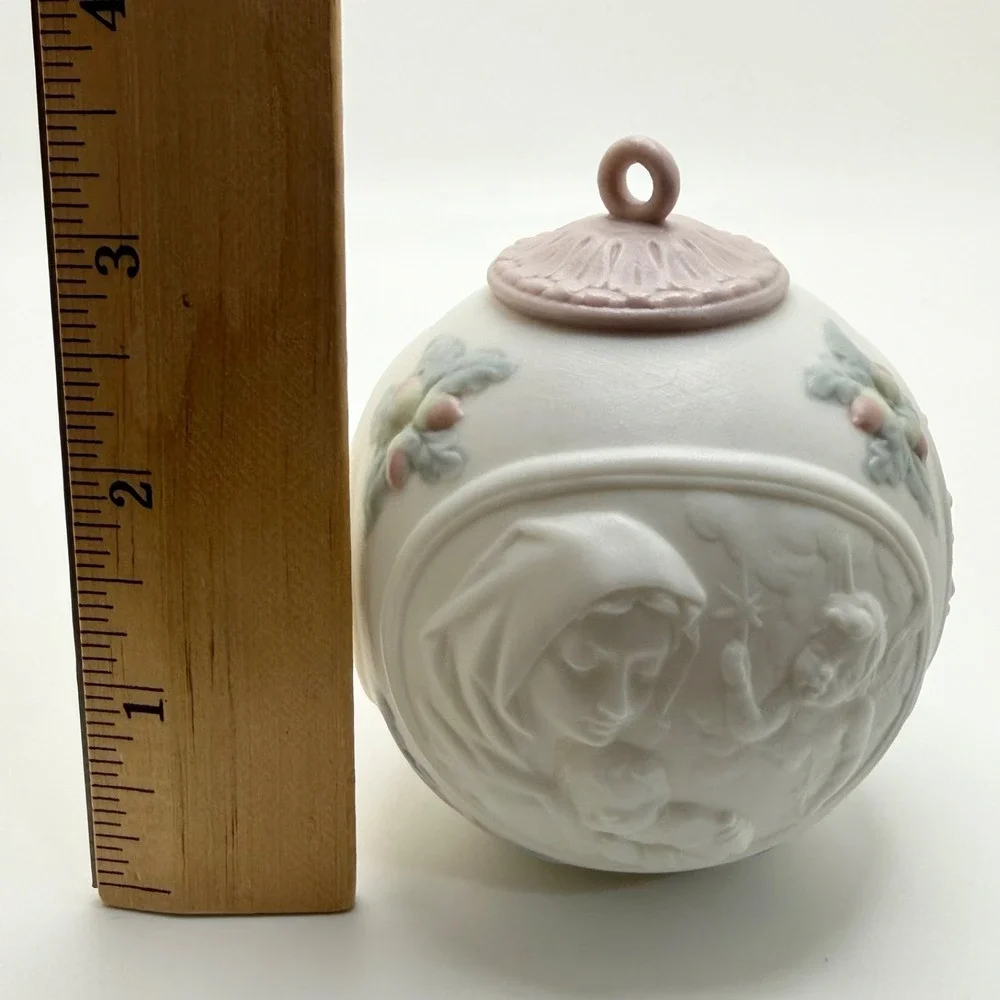 Vintage Lladro Angel Ball Ornament 1997‎ Porcelain White Pink Christmas Spain